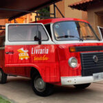 Kombi do Projeto Livraria em Saída, uma livraria itinerante